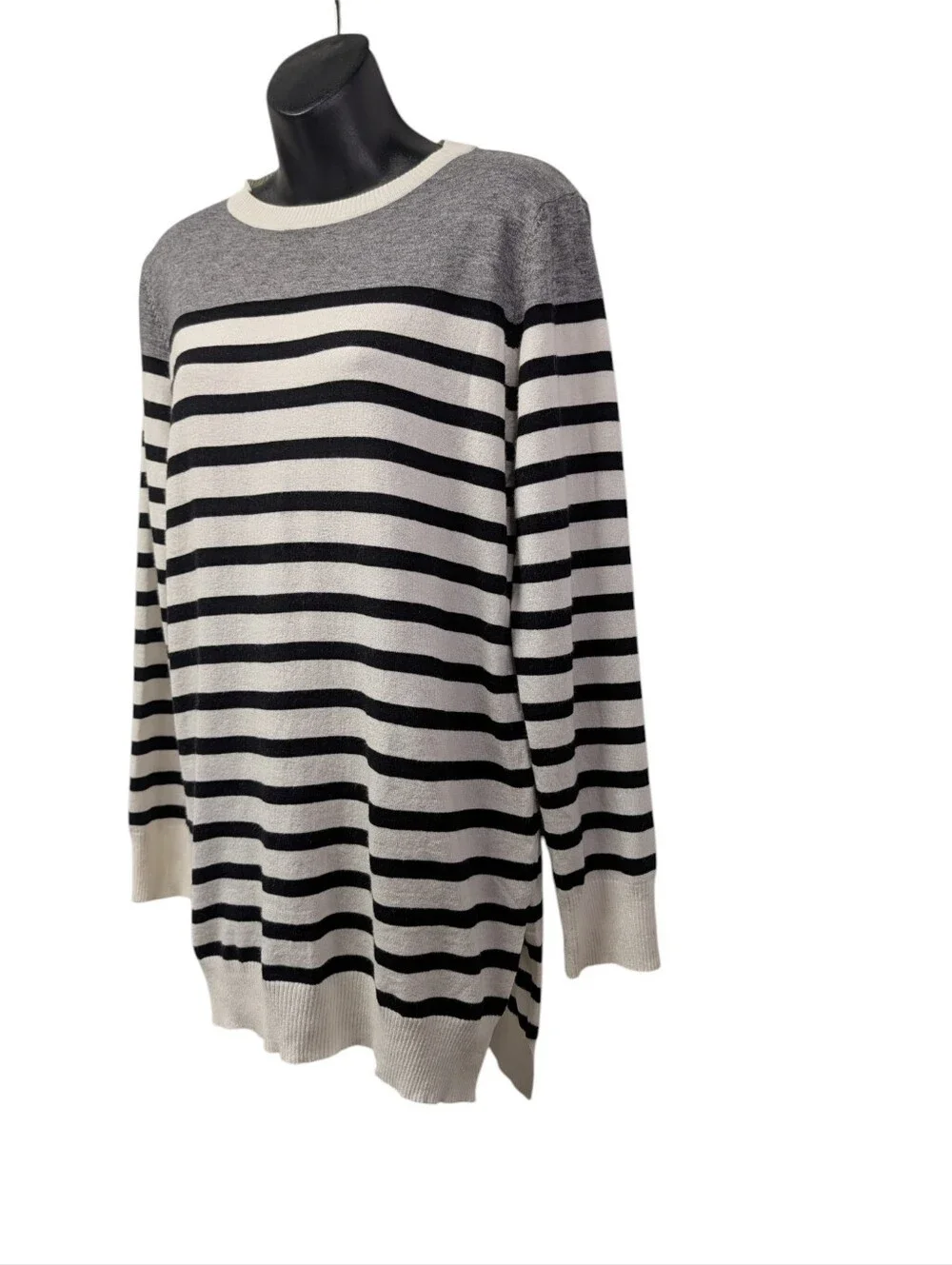 & Women's Colorblock Striped Crewneck Sweater White Black Gray Side Slit Size L